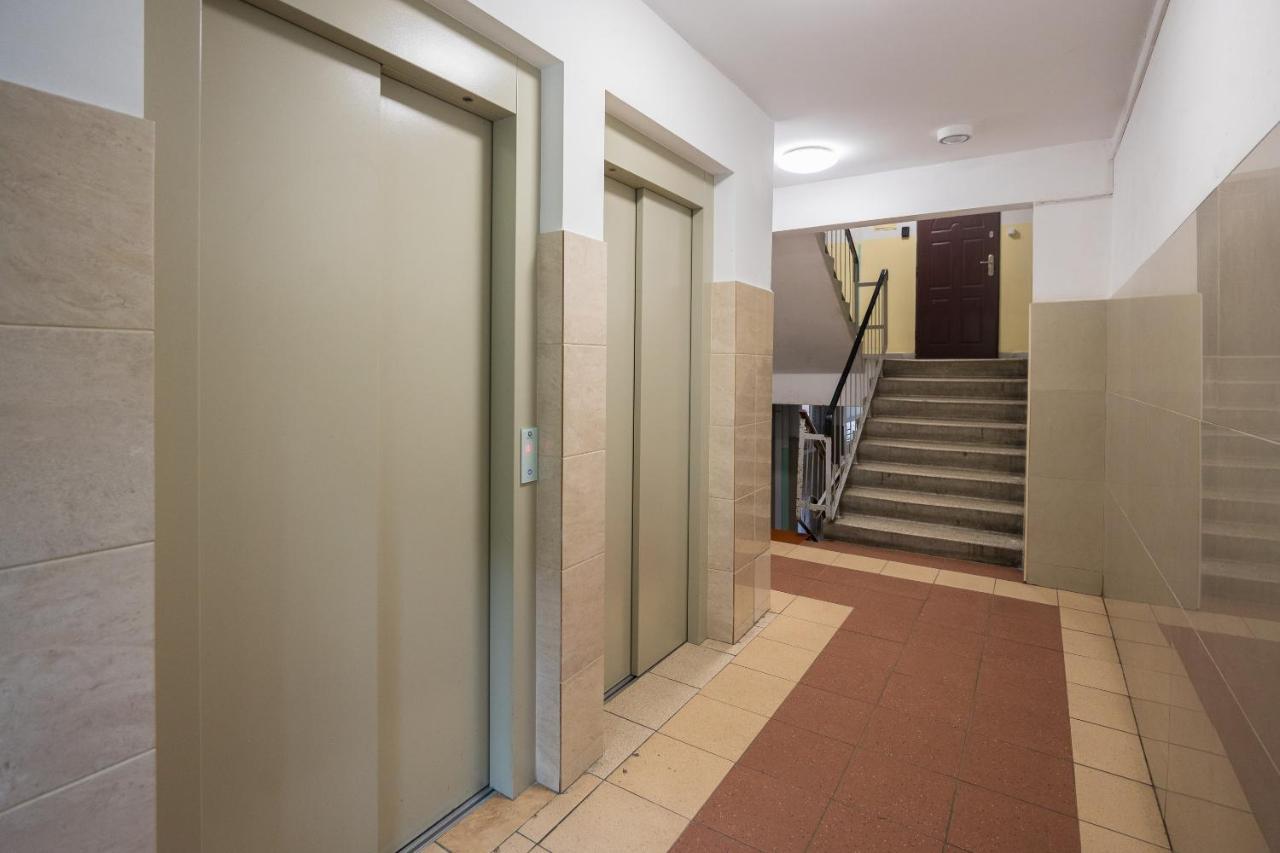 Ochota Wooden Studio Warsaw Exterior photo